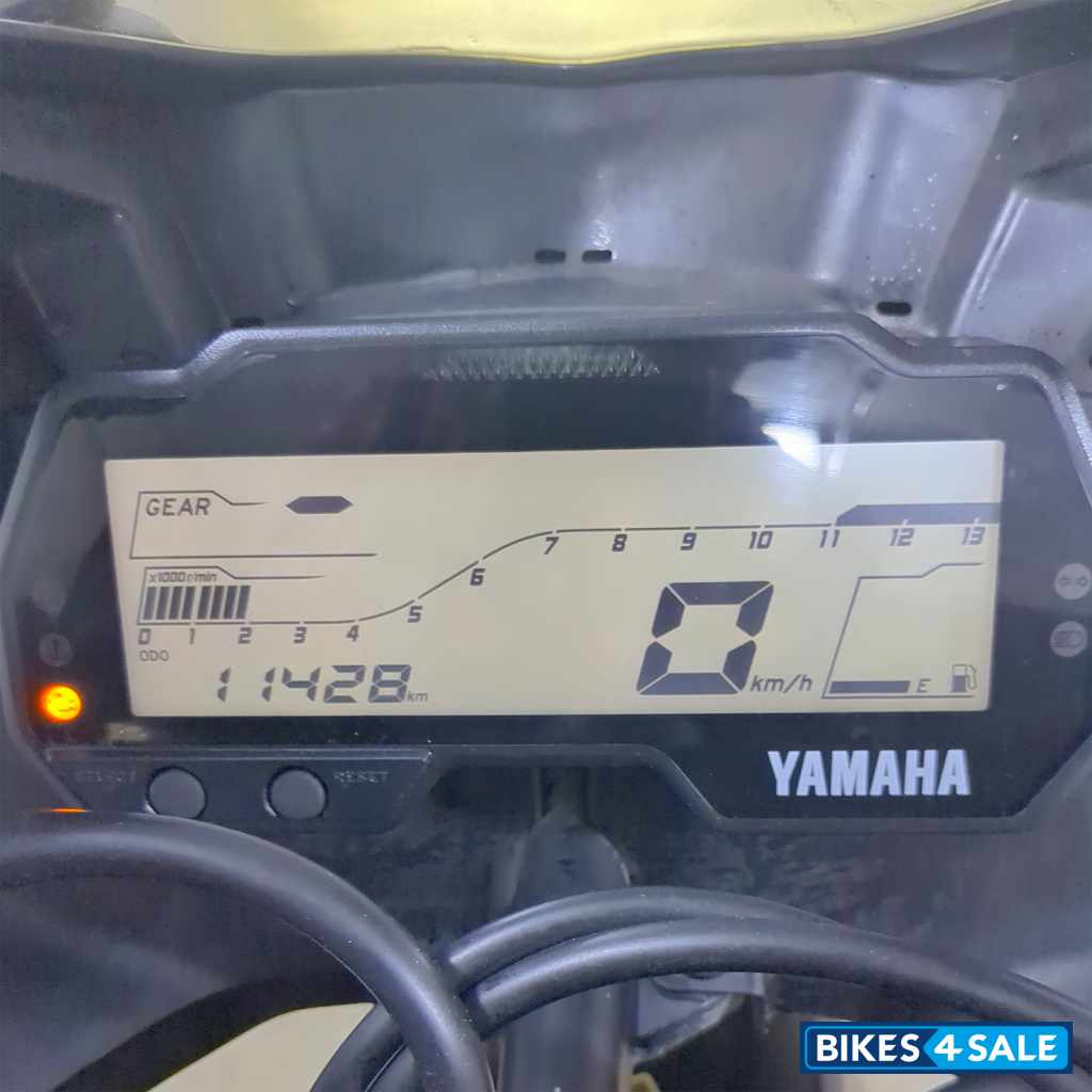 Yamaha YZF R15 V3