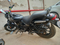 Black Bajaj Avenger Street 160 BS6