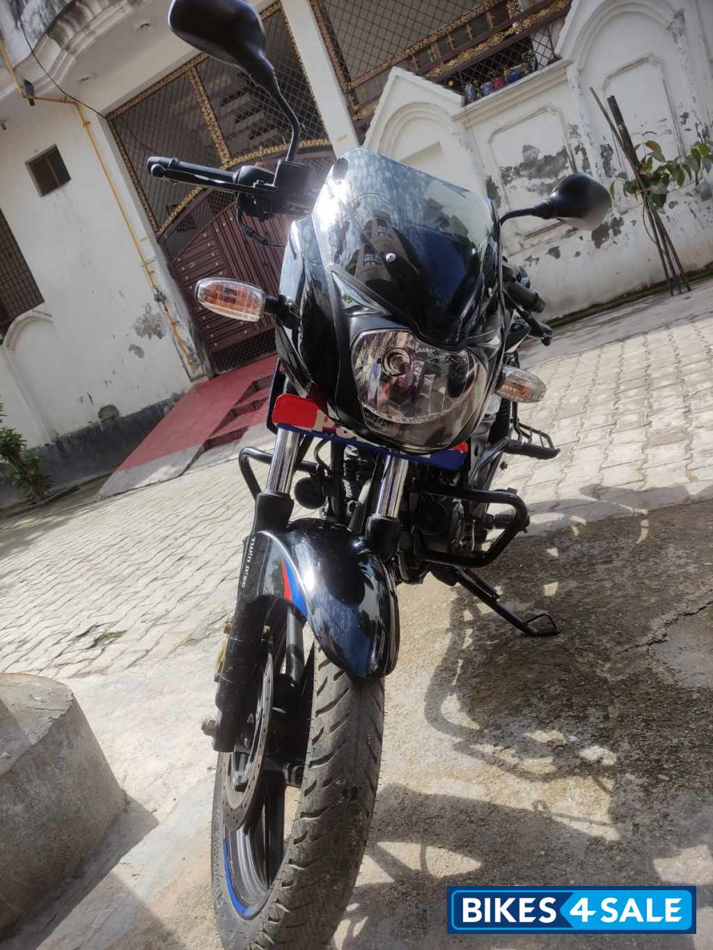 Bajaj Pulsar 150 Twin Disc