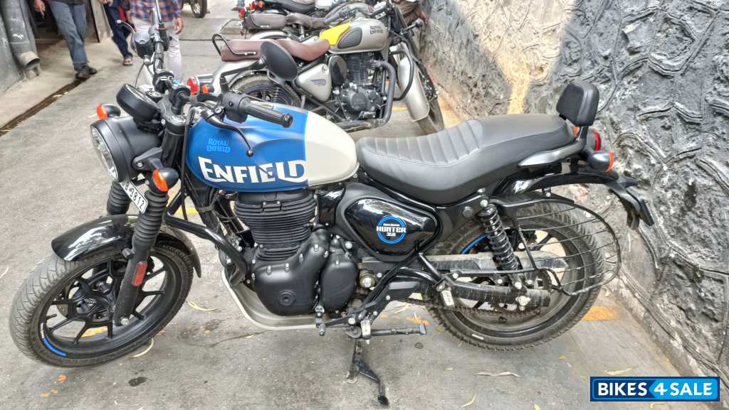 Rebel Blue Royal Enfield Hunter 350 Metro