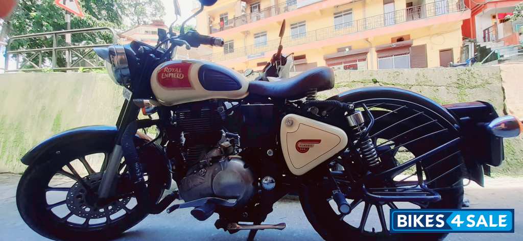Royal Enfield Classic 500