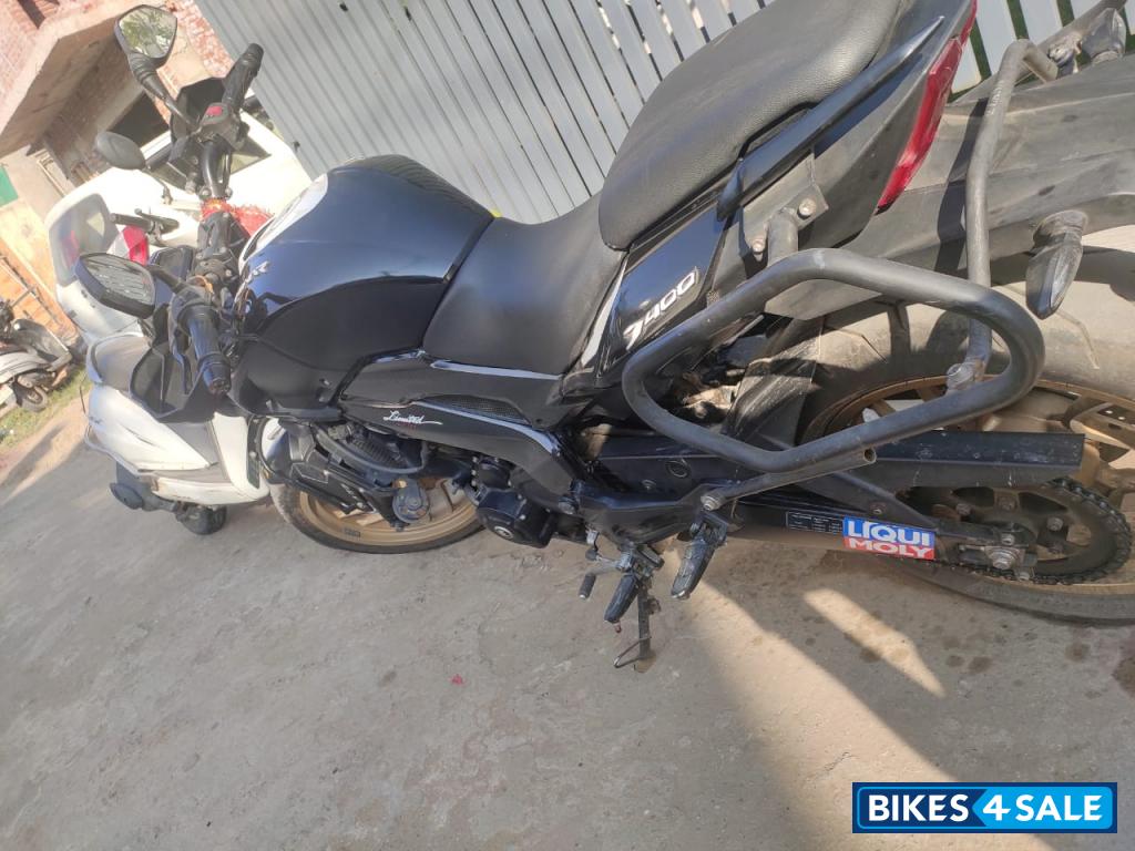 Bajaj Dominar 400 Disc
