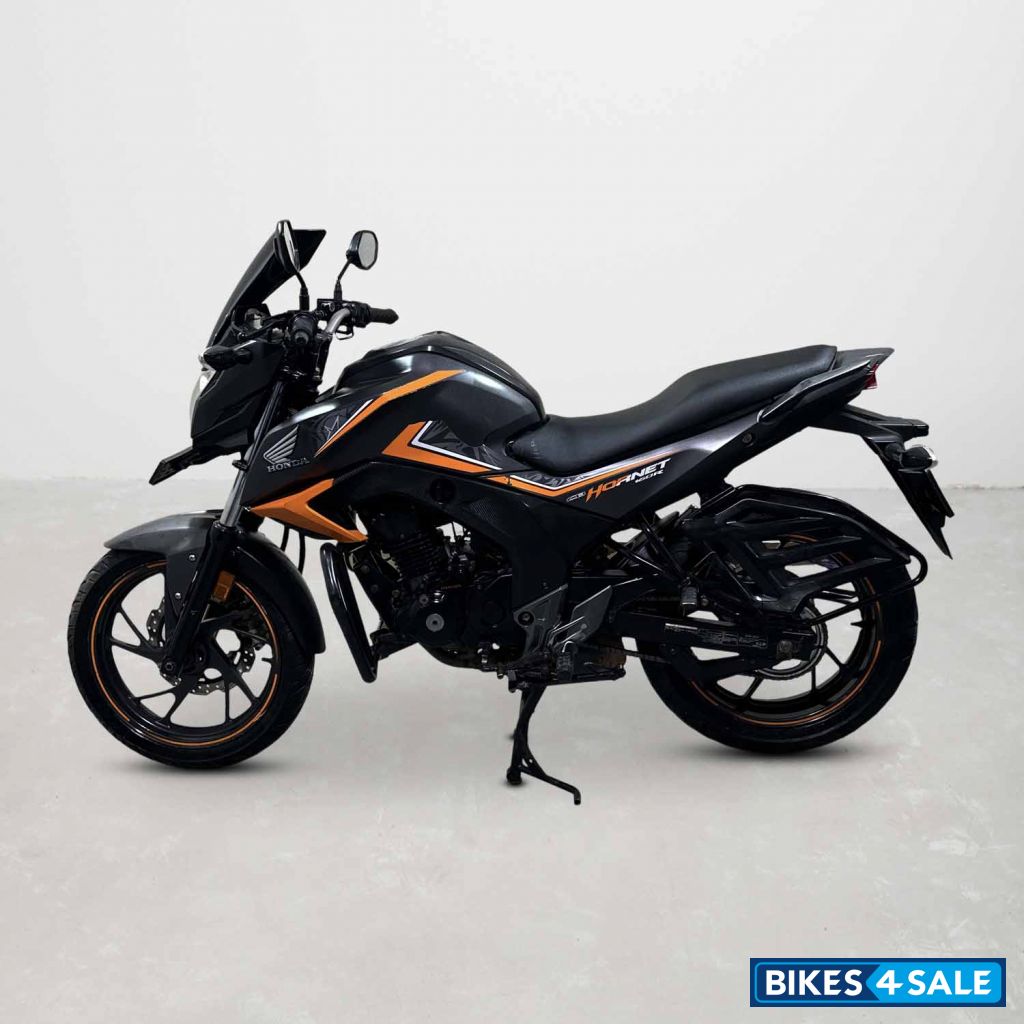 Honda CB Hornet 160R