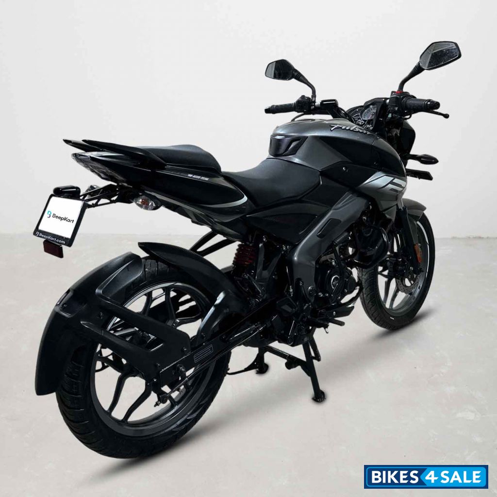 Bajaj Pulsar NS 125