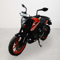 KTM Duke 125