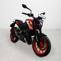 KTM Duke 125