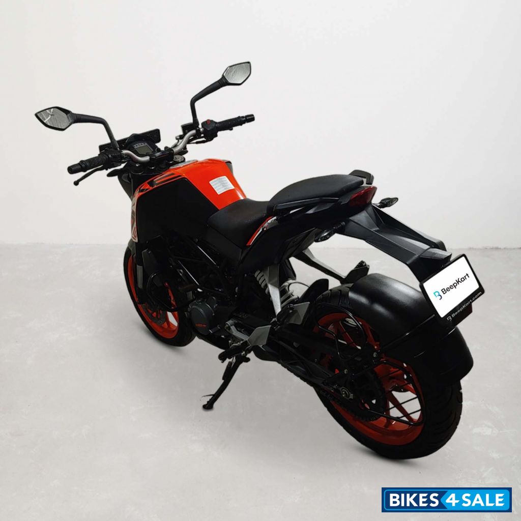KTM Duke 125