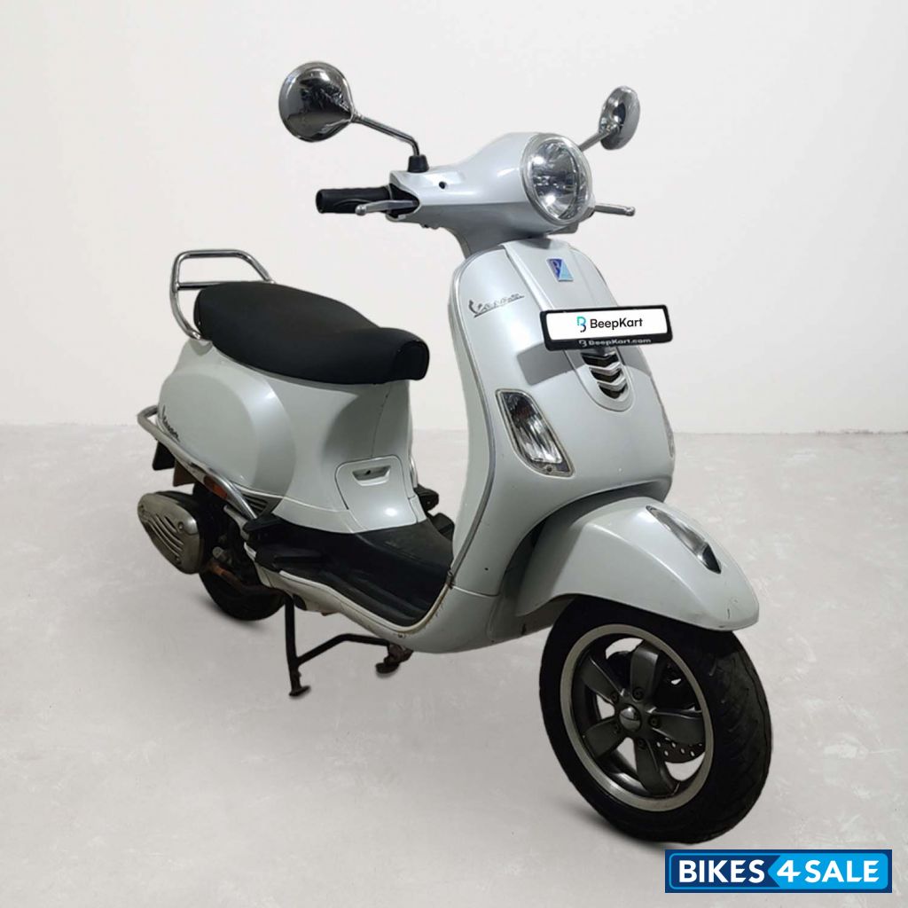 Vespa VXL 125