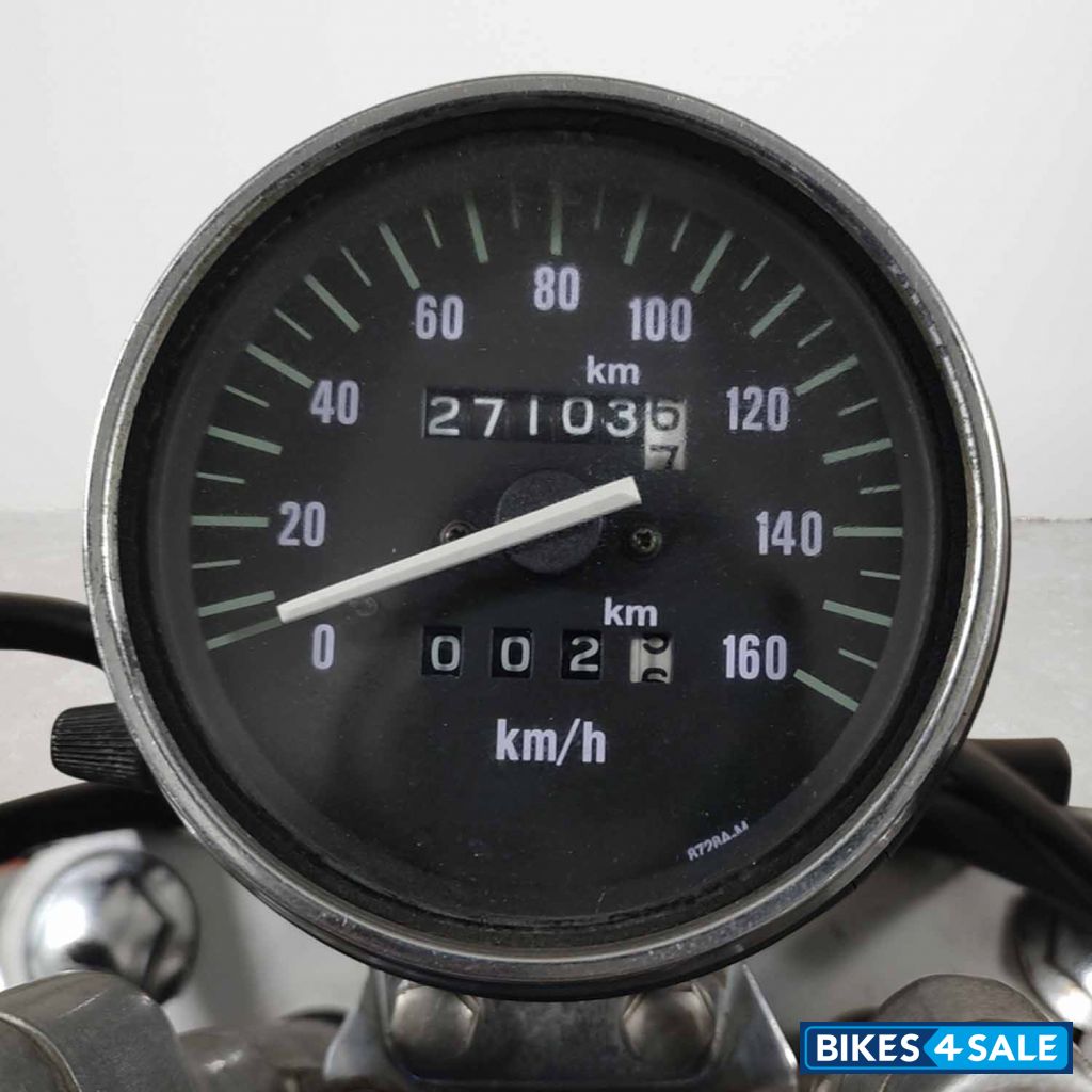 Bajaj Avenger 180 DTS-i