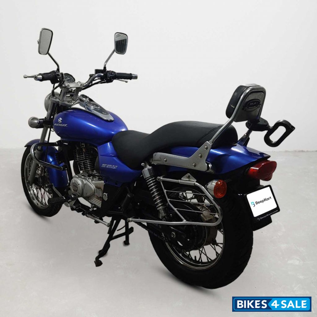 Bajaj Avenger 180 DTS-i