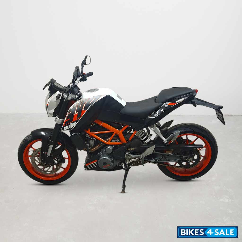 KTM Duke 390