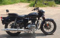 Black Royal Enfield Bullet 350 KS BS6