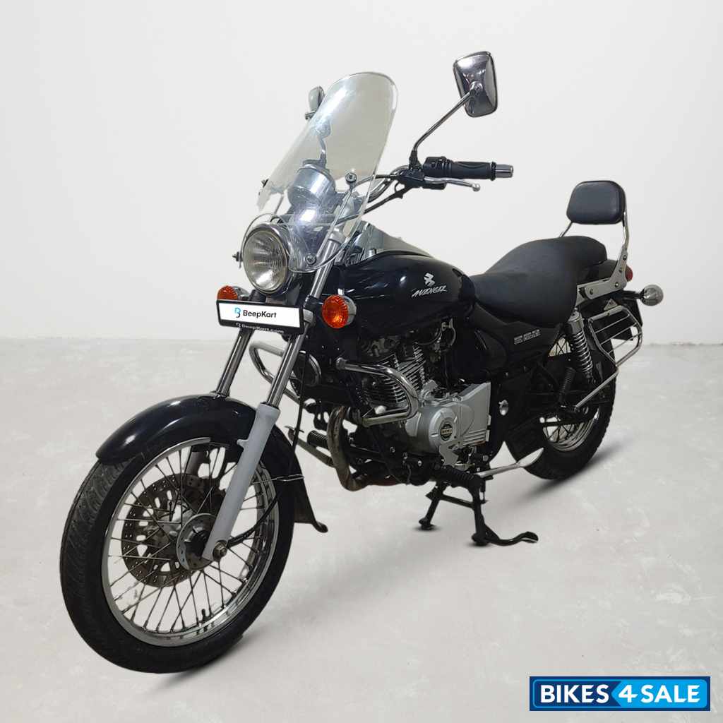 Bajaj Avenger 180 DTS-i