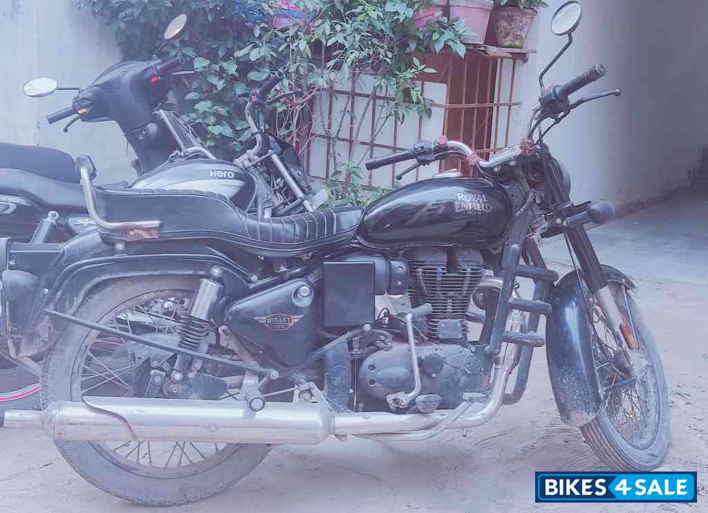 Royal Enfield Bullet 350 ES BS6