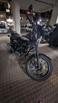 Bajaj Avenger 2016 Model