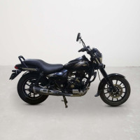 Bajaj Avenger Street 180