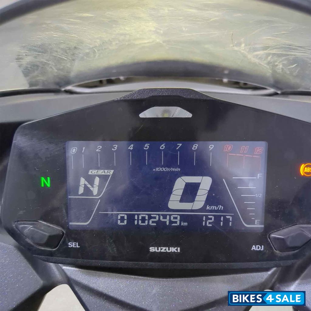 Suzuki Gixxer SF 250