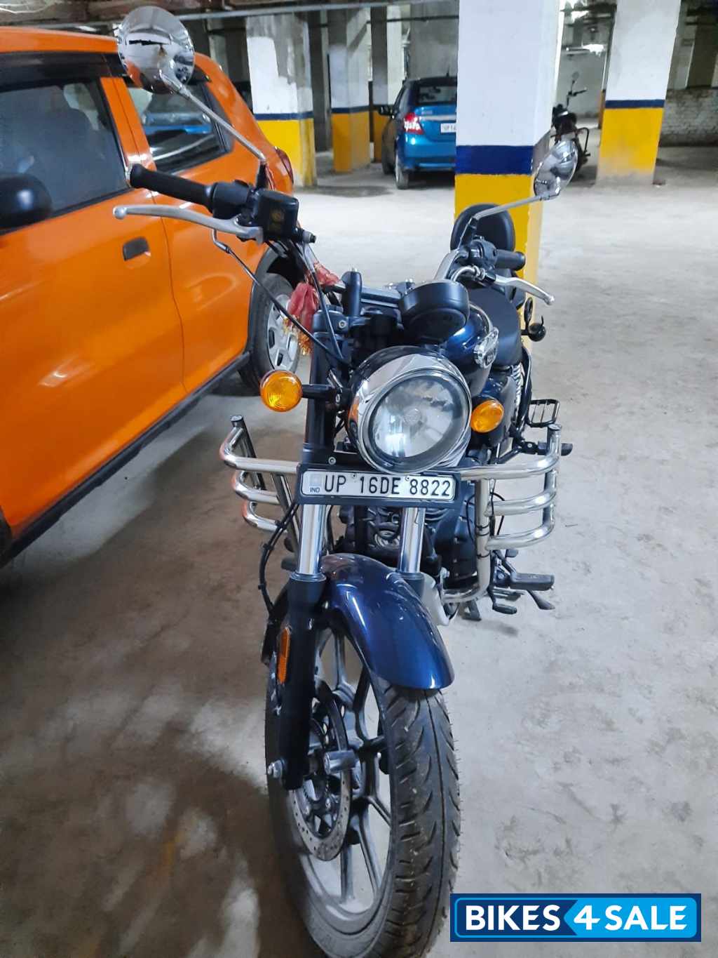 Blue Royal Enfield Meteor 350