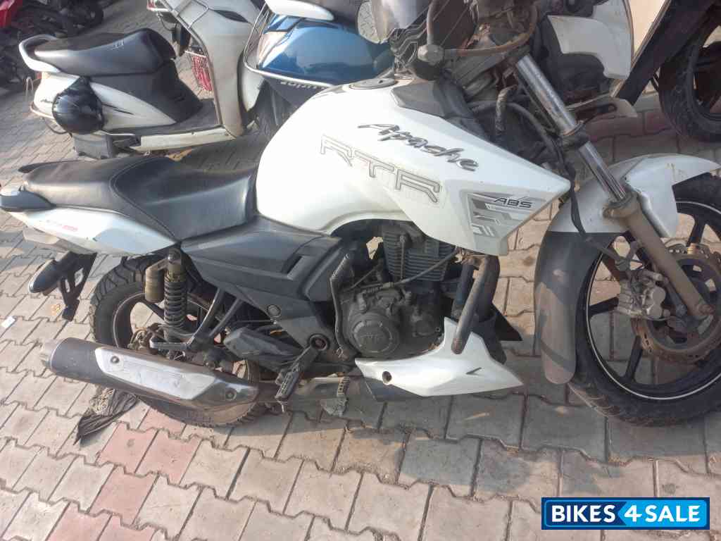 TVS Apache RTR 180 ABS