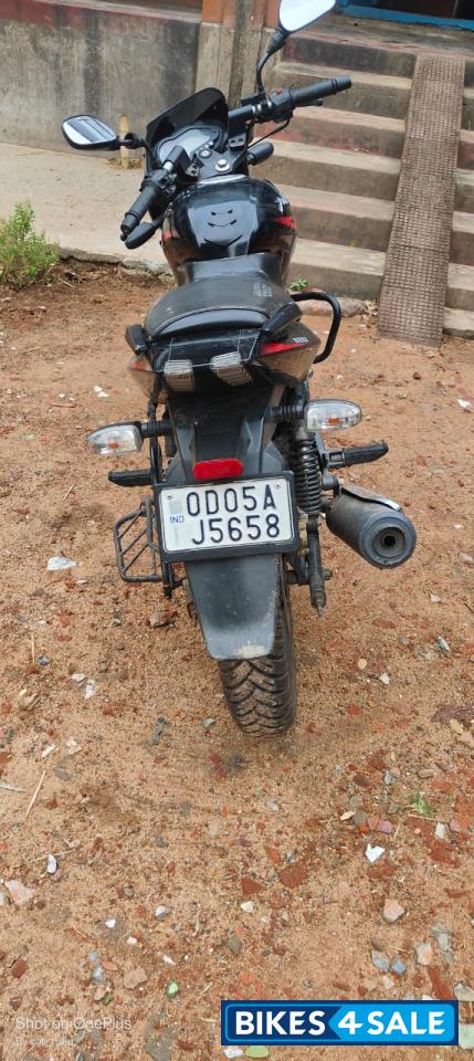 Black Bajaj Pulsar 180 DTSi Black Bajaj Pulsar 180 DTSi