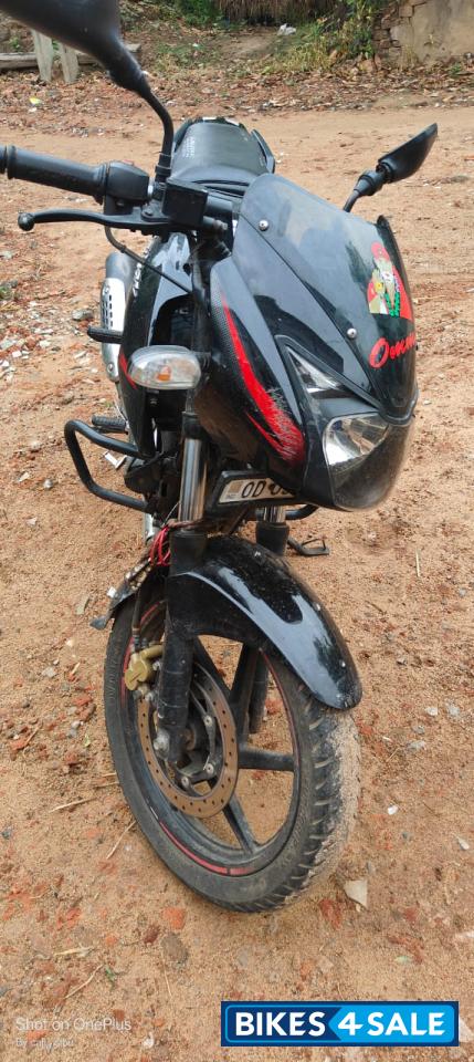Black Bajaj Pulsar 180 DTSi Black Bajaj Pulsar 180 DTSi