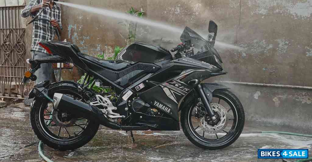 Dark Knight Yamaha YZF R15 V3 BS6