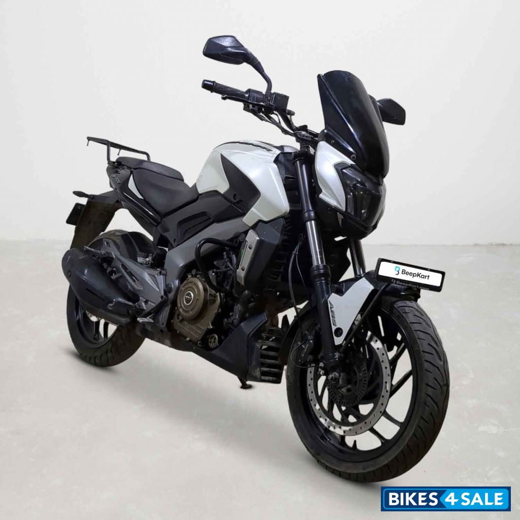 Bajaj Dominar 400
