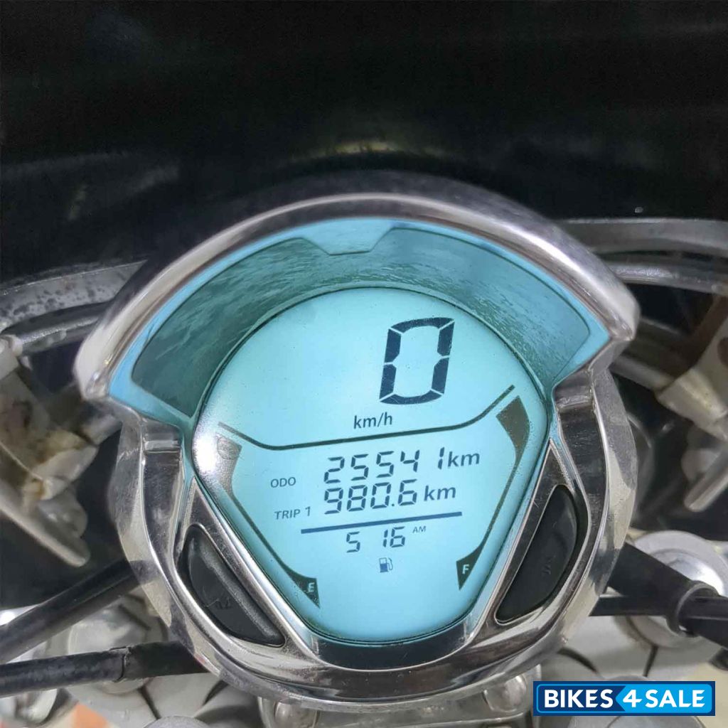 Bajaj Avenger Cruise 220