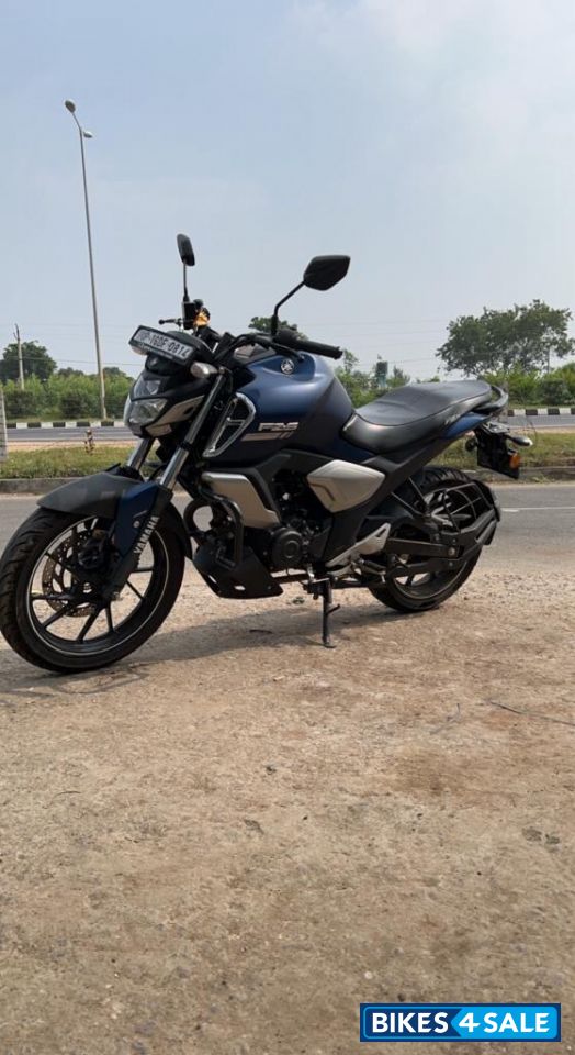 Yamaha FZ-S