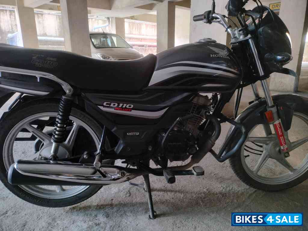 Honda CD 110 Dream Deluxe BS6