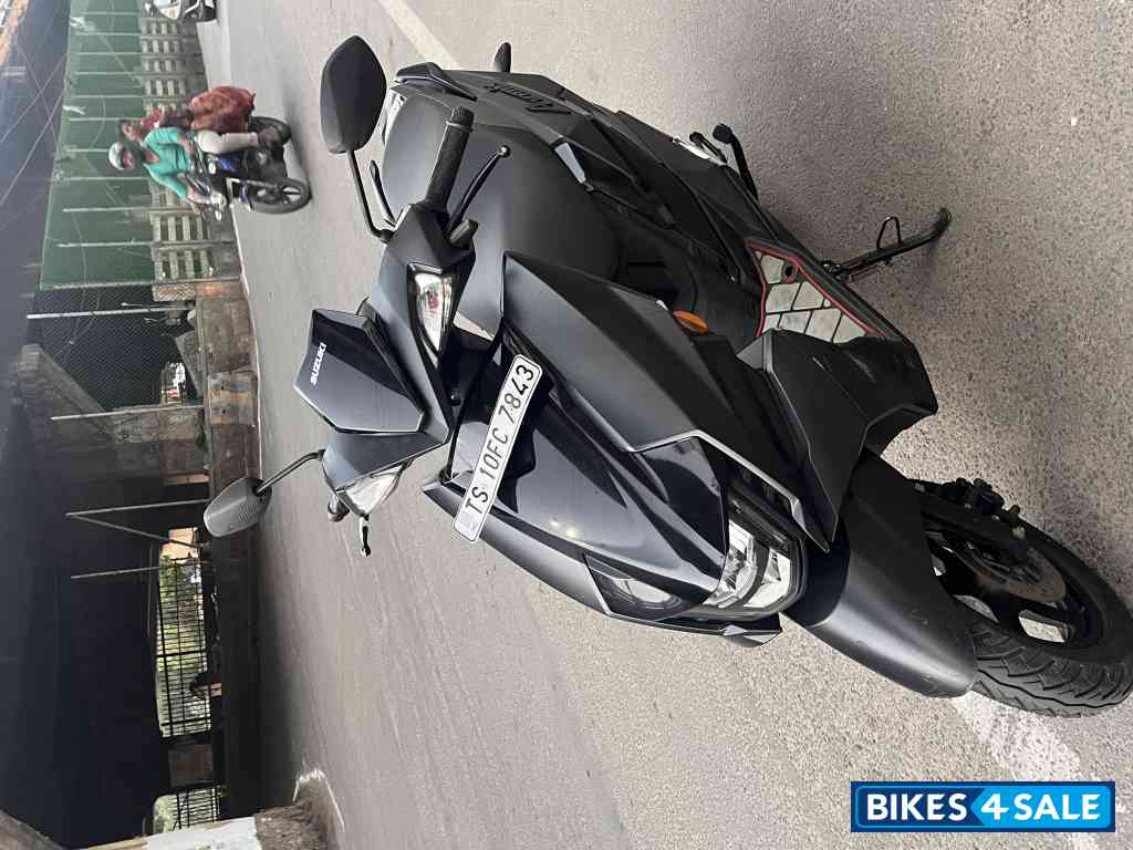 Suzuki Avenis 125 Ride Connect Edition