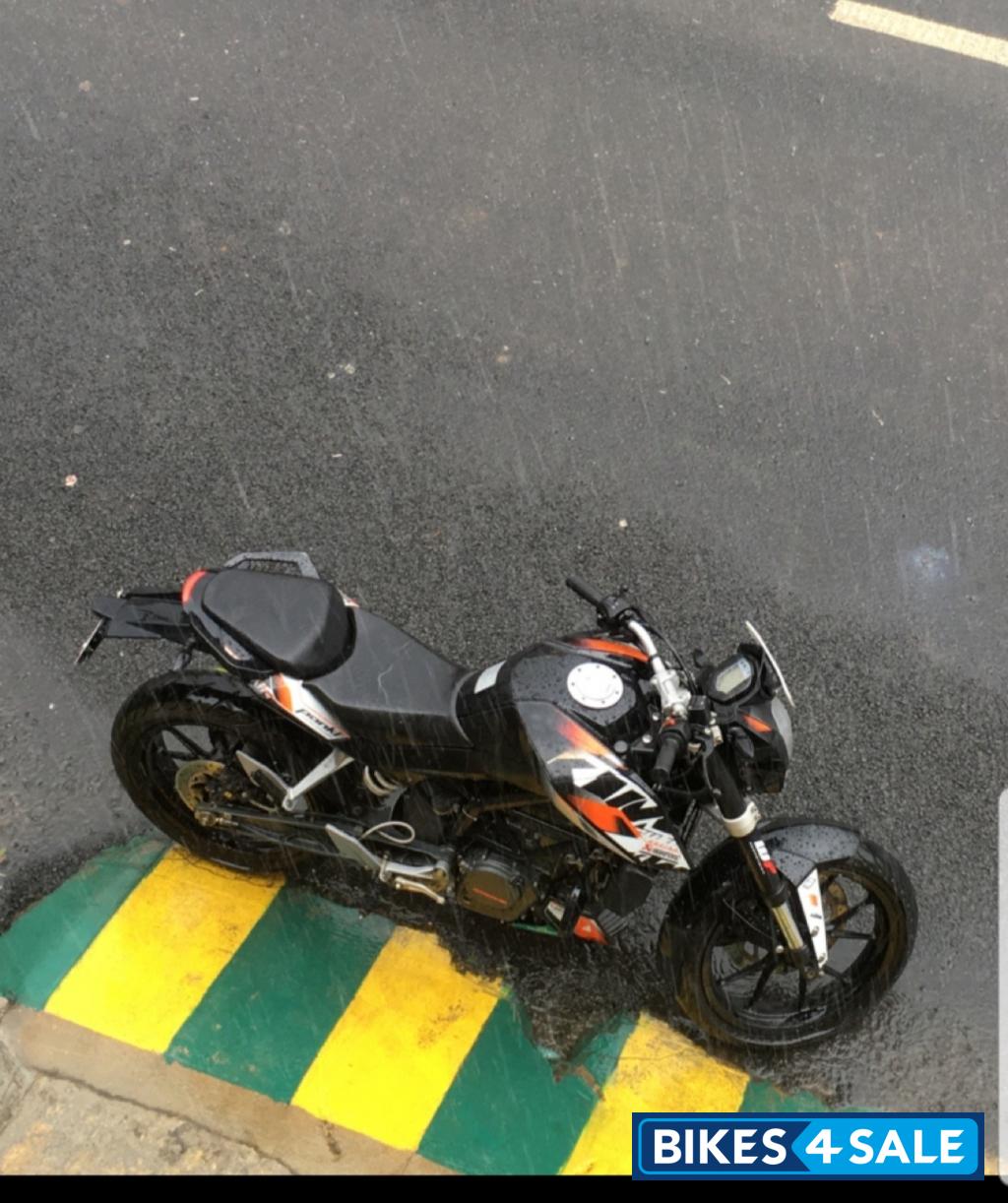 KTM Duke 200