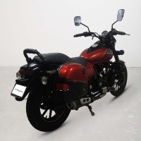 Bajaj Avenger Street 180