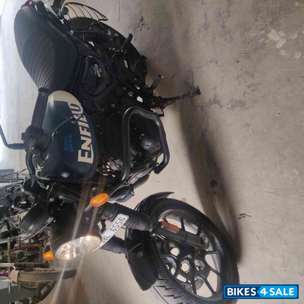 Royal Enfield Hunter 350 Metro