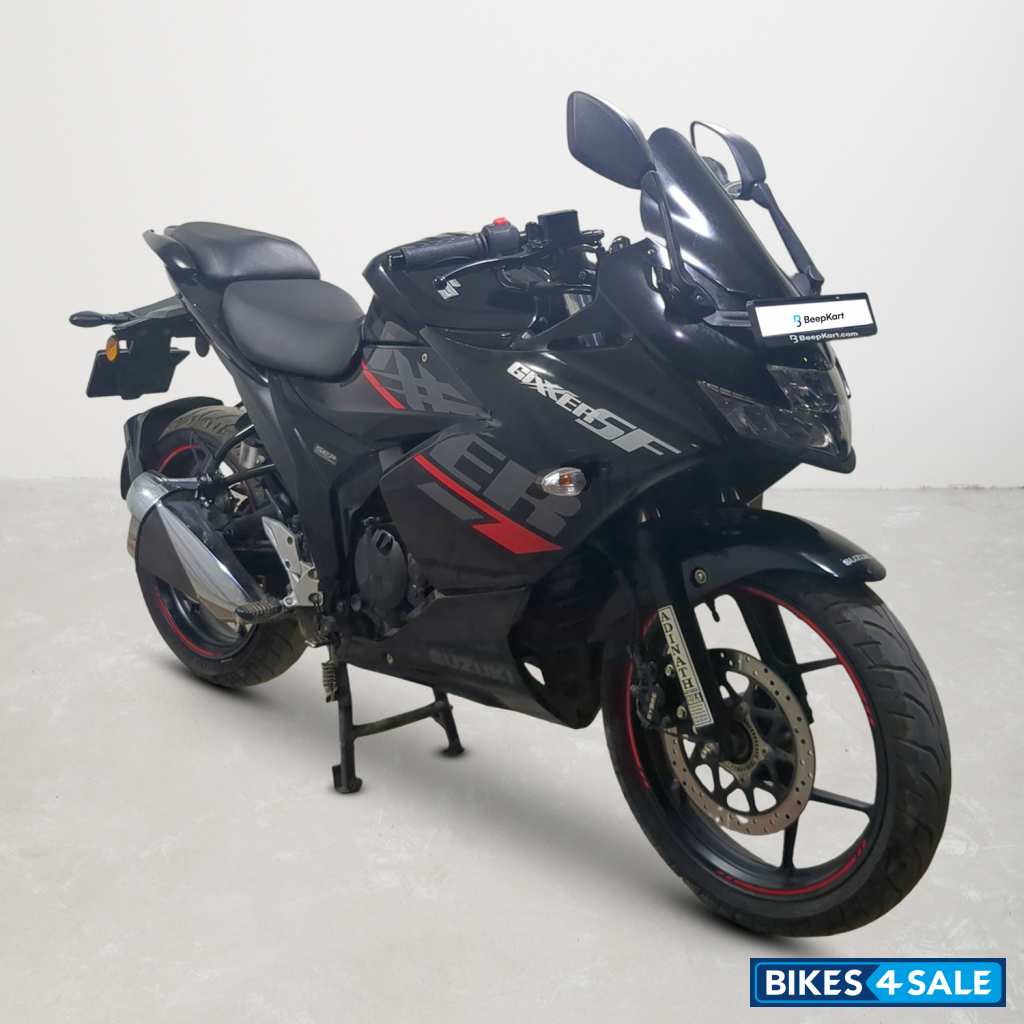 Suzuki Gixxer SF