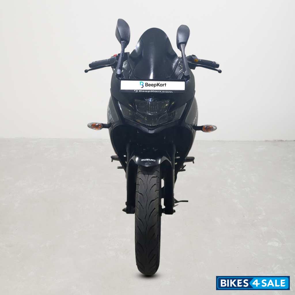 Suzuki Gixxer SF
