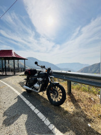 Yezdi Roadster Chrome