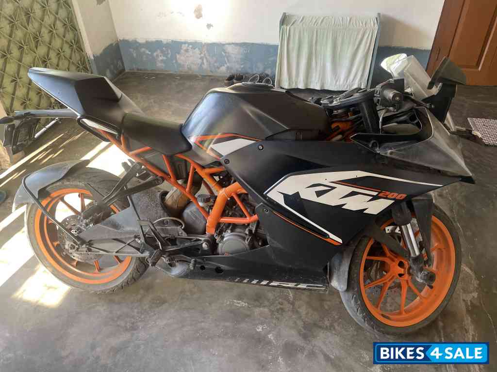 KTM RC 200