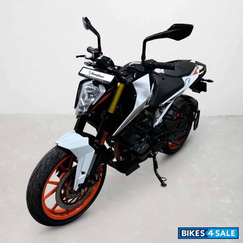 KTM Duke 200