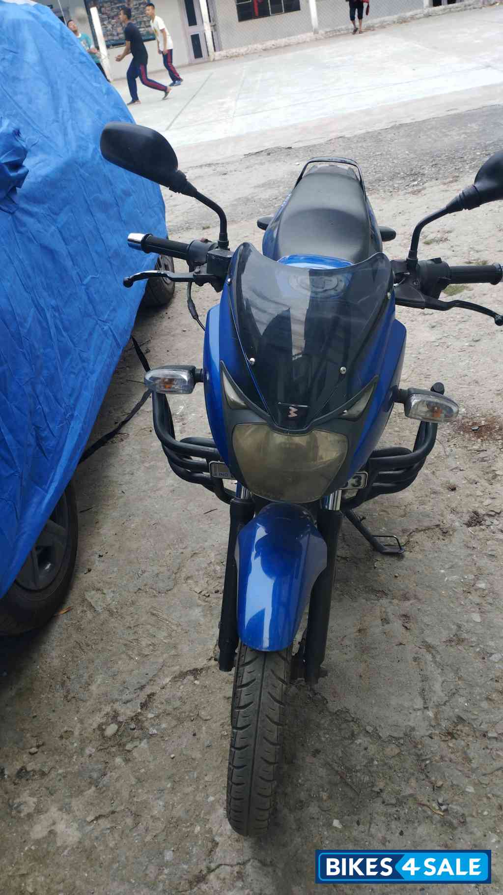 Blue Bajaj Pulsar 150 DTSi