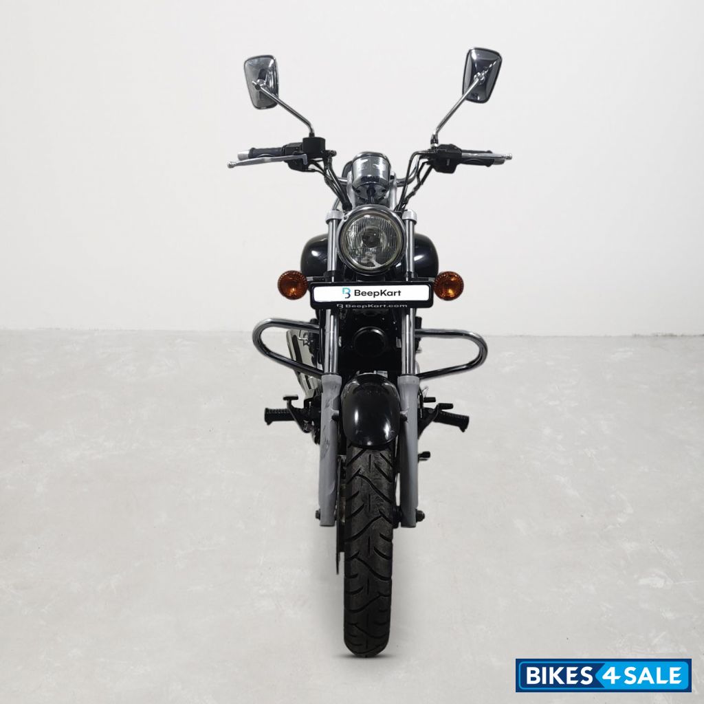 Bajaj Avenger 180 DTS-i