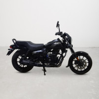 Bajaj Avenger Street 160