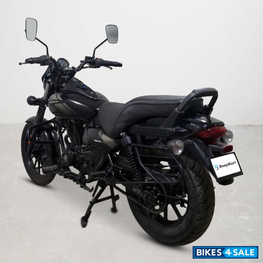 Bajaj Avenger Street 160