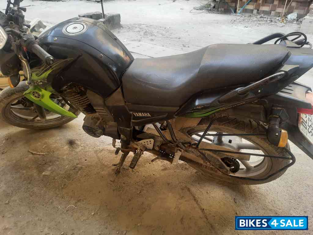 Yamaha FZ-S Yamaha FZ-S