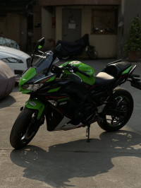 Green Kawasaki Ninja 650 BS6 2021