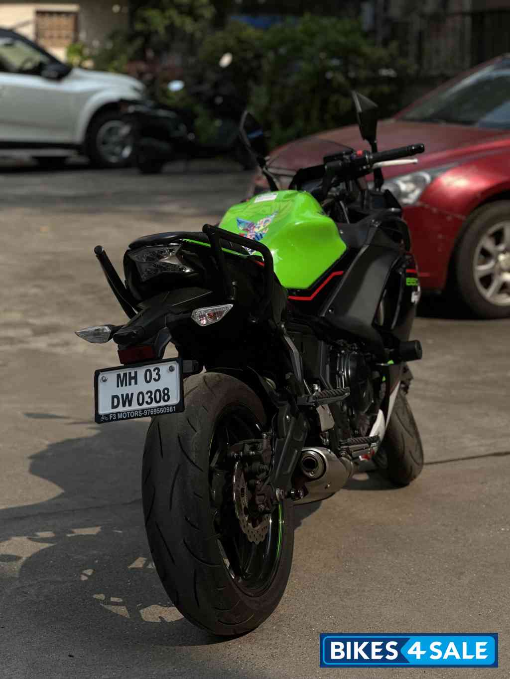 Green Kawasaki Ninja 650 BS6 2021