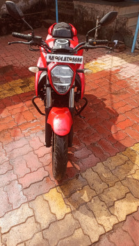 Red And Black Suzuki Gixxer 150