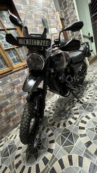 Yezdi Adventure Matte