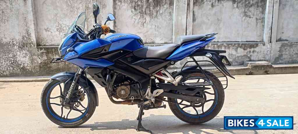 Saffire Blue Bajaj Pulsar AS 150 Saffire Blue Bajaj Pulsar AS 150