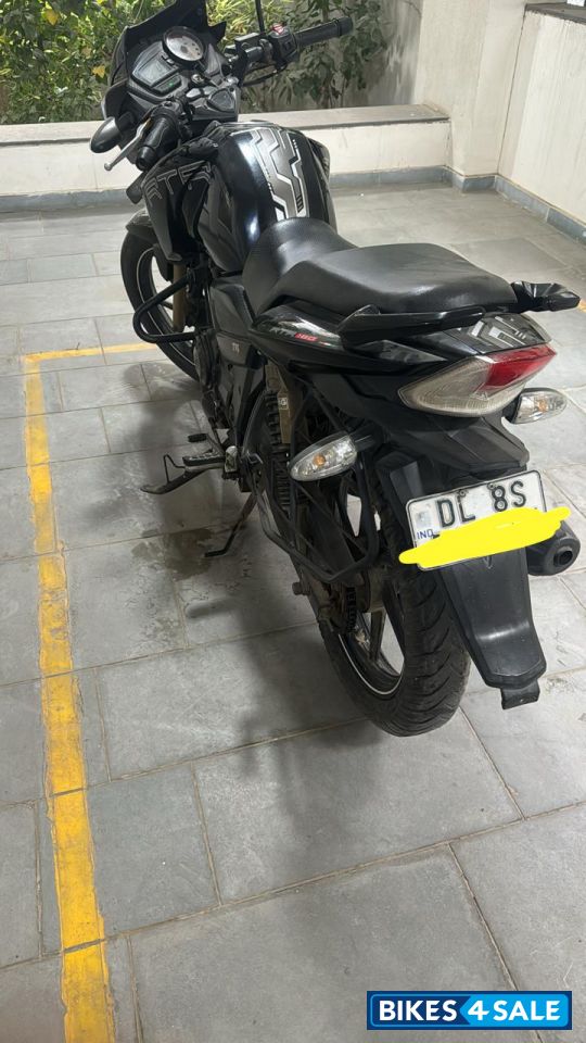TVS Apache RTR 180